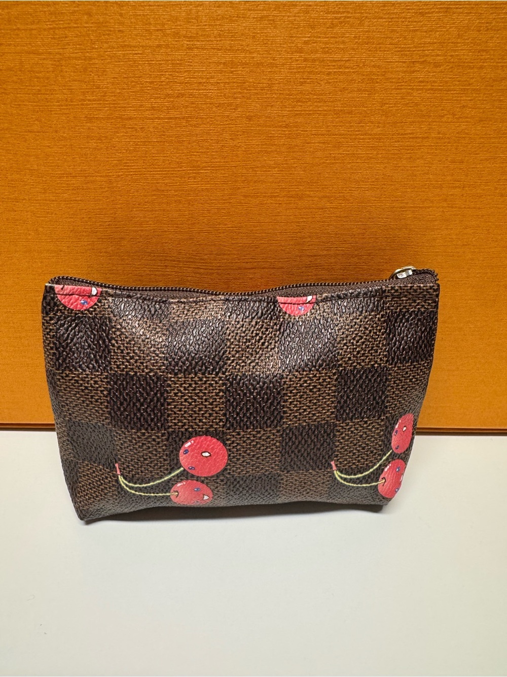New Brwn/blk/pink/or white Checkered coin or card holder Pouch w/ Red Cherries